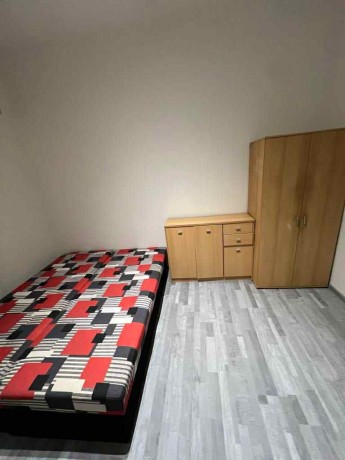 024e1b29-821b-4606-8af5-d4cfc8770d2f